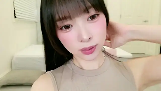 dalichuru online show from 04/05/26, 02:35