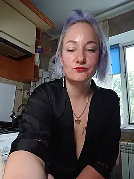 Snapshot of Tina_Alev chatting on 07/10/26, 06:24 Tina Alev online show from 07/10/26, 06:24