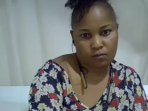 browndolly12 online show from 10/02/25, 05:33
