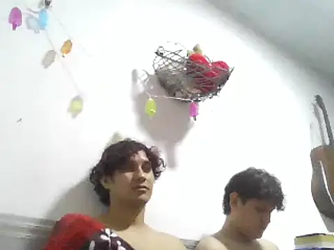 Snapshot of pedrodavid_ chatting on 03/11/25, 01:48 pedrodavid online show from 03/11/25, 01:48