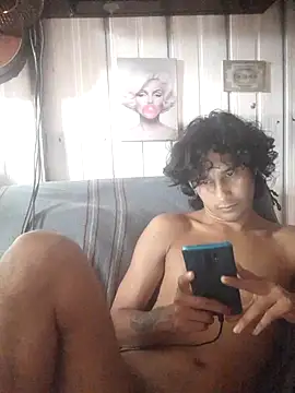 Snapshot of pedrodavid_ chatting on 06/06/26, 06:24 pedrodavid online show from 06/06/26, 06:24