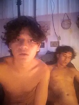 pedrodavid  online show from 12/21/25, 11:38