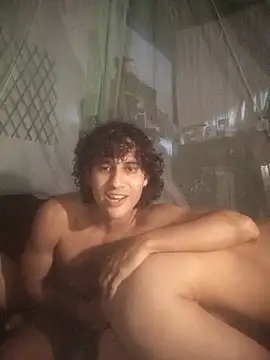 pedrodavid  online show from 04/17/26, 01:41