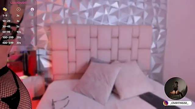 Snapshot of Caro_martinezz chatting on 10/11/25, 11:55 Caro martinezz online show from 10/11/25, 11:55