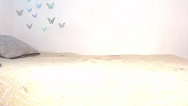 Angell Dustt  online show from 02/15/25, 10:22