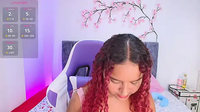 Sophiee Velvet online show from 03/26/26, 12:47