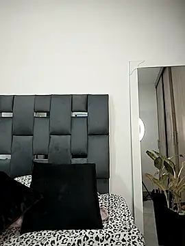NiaSoler online show from 10/07/25, 11:22