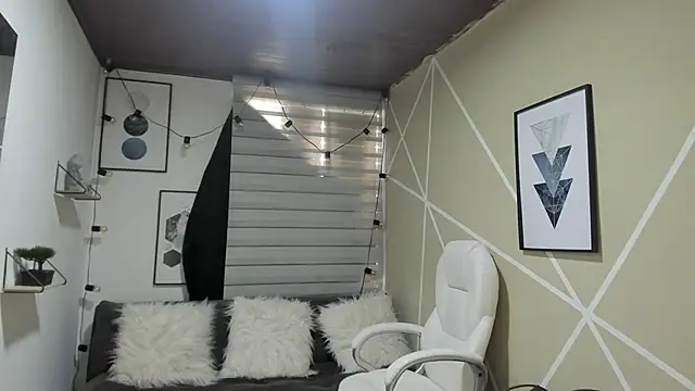 Enma  clark online show from 09/24/25, 01:06