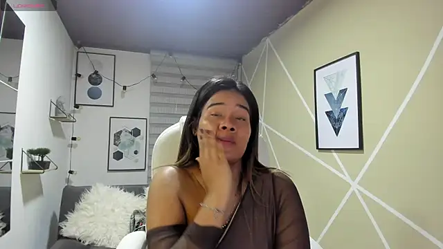 Enma  clark online show from 11/23/25, 04:22