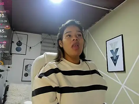 Enma  clark online show from 10/27/25, 04:02