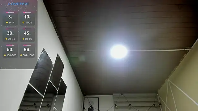 Snapshot of Enma__clark chatting on 01/12/26, 04:08 Enma clark online show from 01/12/26, 04:08