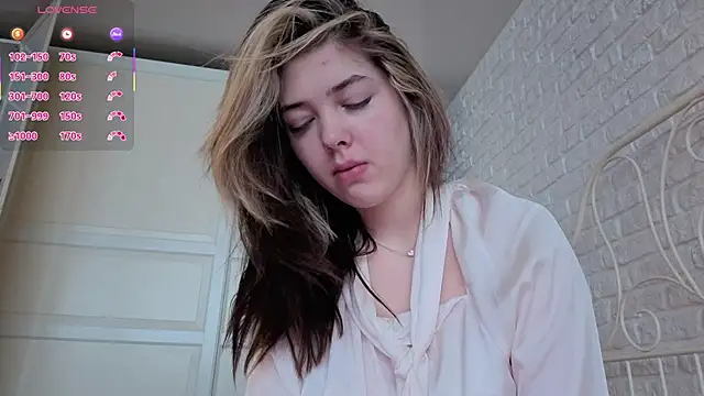 Vanessa Walters online show from 03/09/26, 03:32