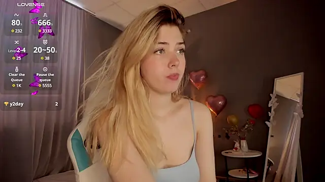 Snapshot of Vanessa_Walters chatting on 03/17/25, 04:51 Vanessa Walters online show from 03/17/25, 04:51