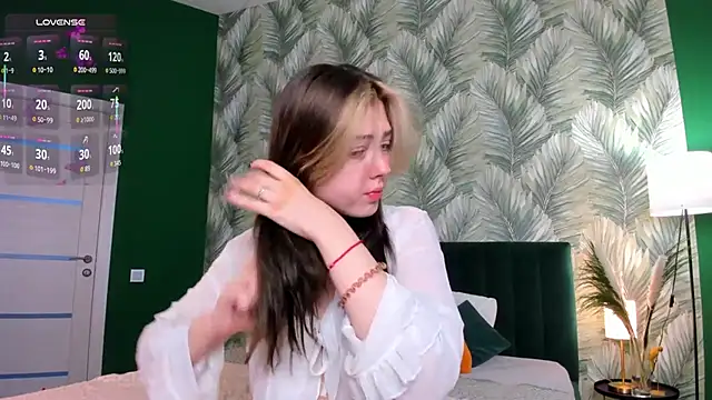 Snapshot of Vanessa_Walters chatting on 10/10/25, 03:29 Vanessa Walters online show from 10/10/25, 03:29