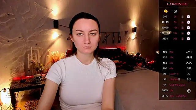 annacooleman online show from 10/31/25, 02:19