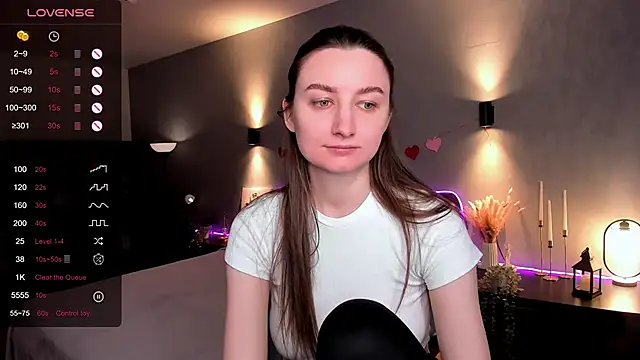annacooleman online show from 04/22/26, 02:07