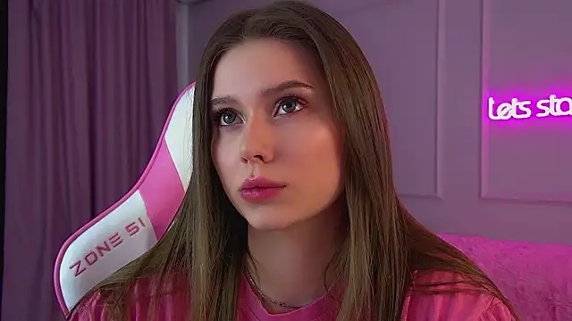 DianaVert online show from 11/16/25, 06:12