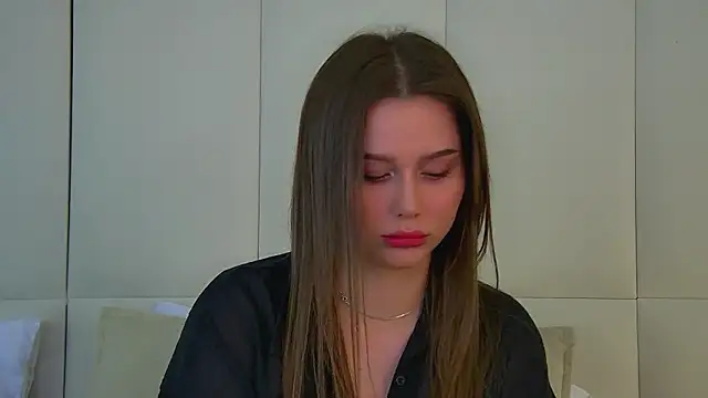 DianaVert online show from 10/12/25, 06:20