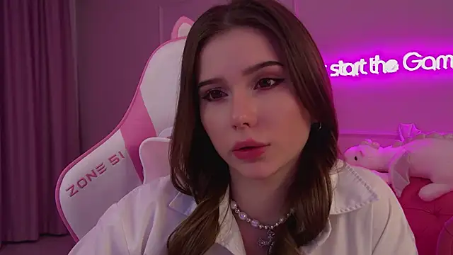 DianaVert online show from 03/10/25, 09:40