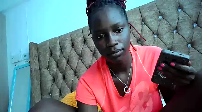 queen-goddess online show from 12/23/24, 05:17