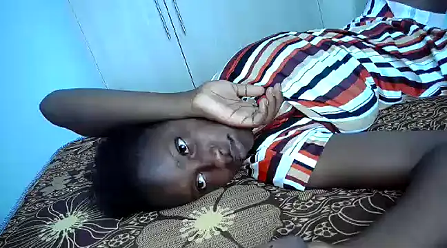 queen-goddess online show from 12/27/24, 05:42