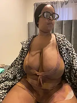 Saggy areola95 online show from 07/28/26, 03:21
