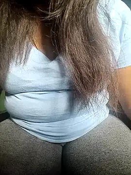 Snapshot of tamil_subha69 chatting on 03/14/25, 11:23 tamil subha69 online show from 03/14/25, 11:23