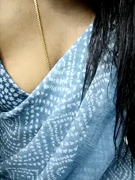 Snapshot of tamil_subha69 chatting on 06/27/26, 03:23 tamil subha69 online show from 06/27/26, 03:23