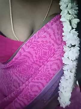 Snapshot of tamil_subha69 chatting on 06/05/26, 06:46 tamil subha69 online show from 06/05/26, 06:46