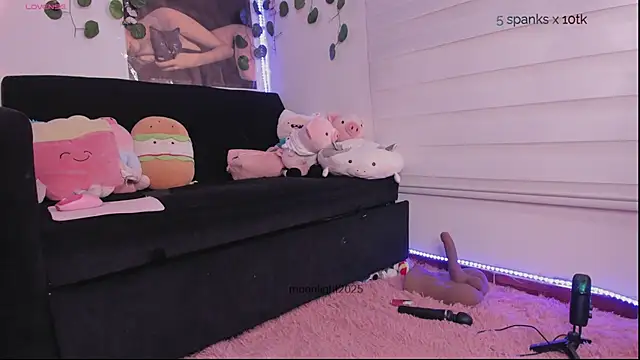 moonliiiight1 online show from 09/23/25, 02:07