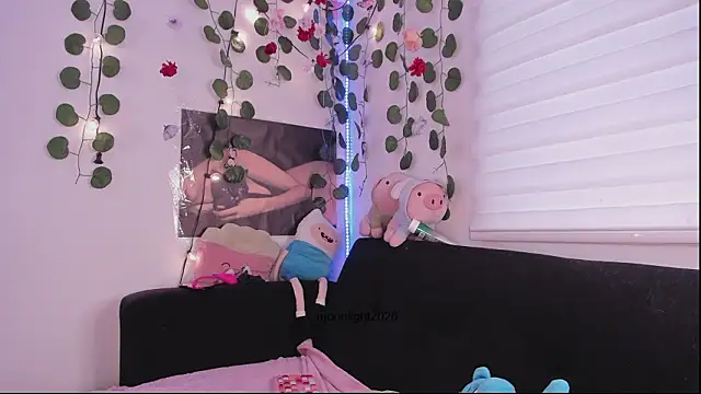 moonliiiight1 online show from 03/05/26, 10:05