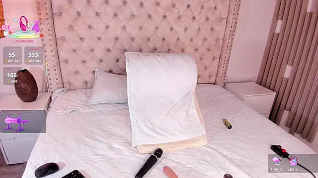 Maya Bluee online show from 02/10/26, 04:00