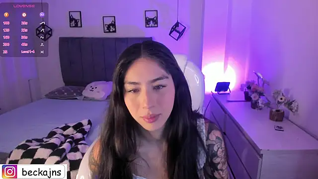 Beck jones online show from 10/22/25, 02:38