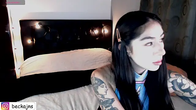 Beck jones online show from 05/08/26, 03:54