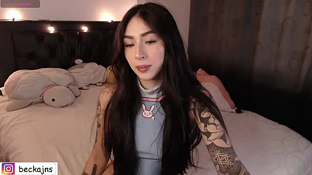 Beck jones online show from 11/27/25, 04:13