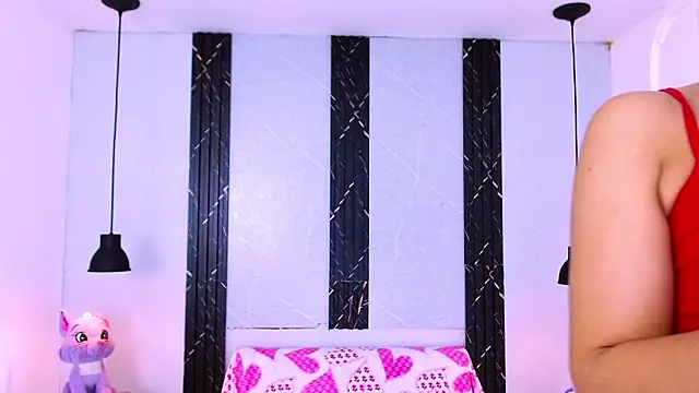 AndreaGil  online show from 03/07/26, 12:21