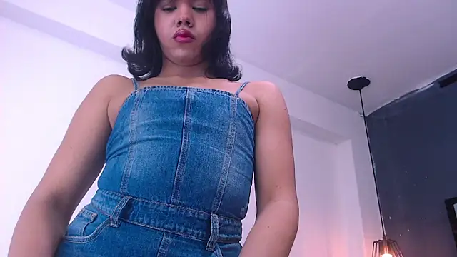 AndreaGil  online show from 02/14/26, 07:14