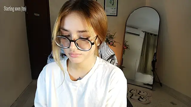 SweetJennaa online show from 07/10/26, 12:10