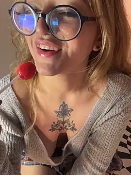 SweetJennaa online show from 02/12/26, 12:21