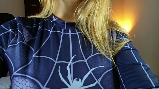 SweetJennaa online show from 04/11/26, 02:08