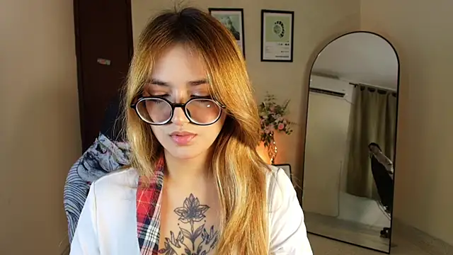 SweetJennaa online show from 07/02/26, 12:44
