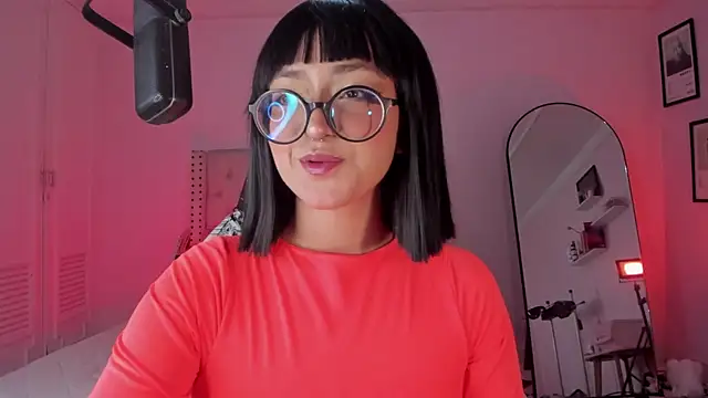 SweetJennaa online show from 10/30/25, 10:17