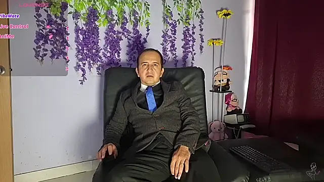 Snapshot of yazfore2 chatting on 07/01/26, 01:44 yazfore2 online show from 07/01/26, 01:44