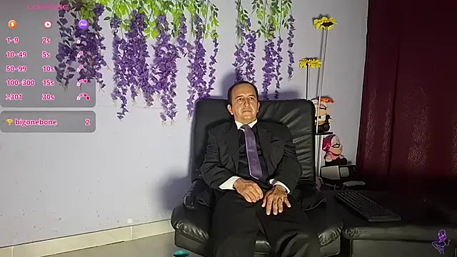 Snapshot of yazfore2 chatting on 07/01/26, 01:39 yazfore2 online show from 07/01/26, 01:39