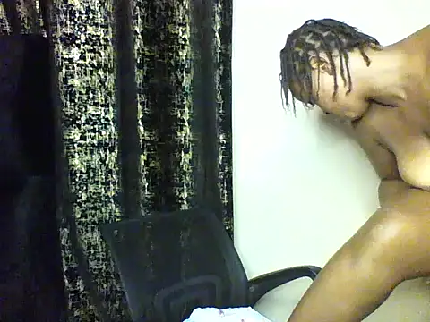 Candii wet  online show from 10/03/25, 07:37