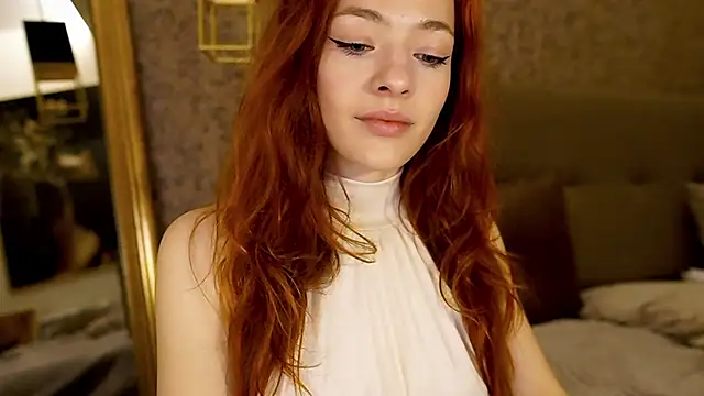 MiaRouge online show from 05/16/26, 01:04
