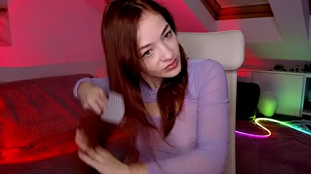 MiaRouge online show from 11/02/25, 03:44