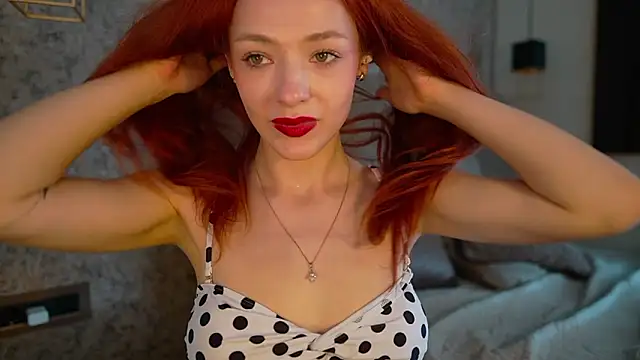 MiaRouge online show from 05/23/26, 10:47
