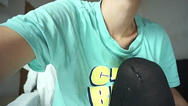 Miss  Bia online show from 10/04/25, 10:44