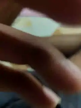 PRIYANHUxh online show from 04/22/26, 04:52